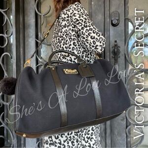 Rare💕Victoria's Secret Weekend Duffle Bag